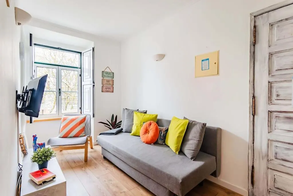 Lisbon Viewpoint Retreat Apartment