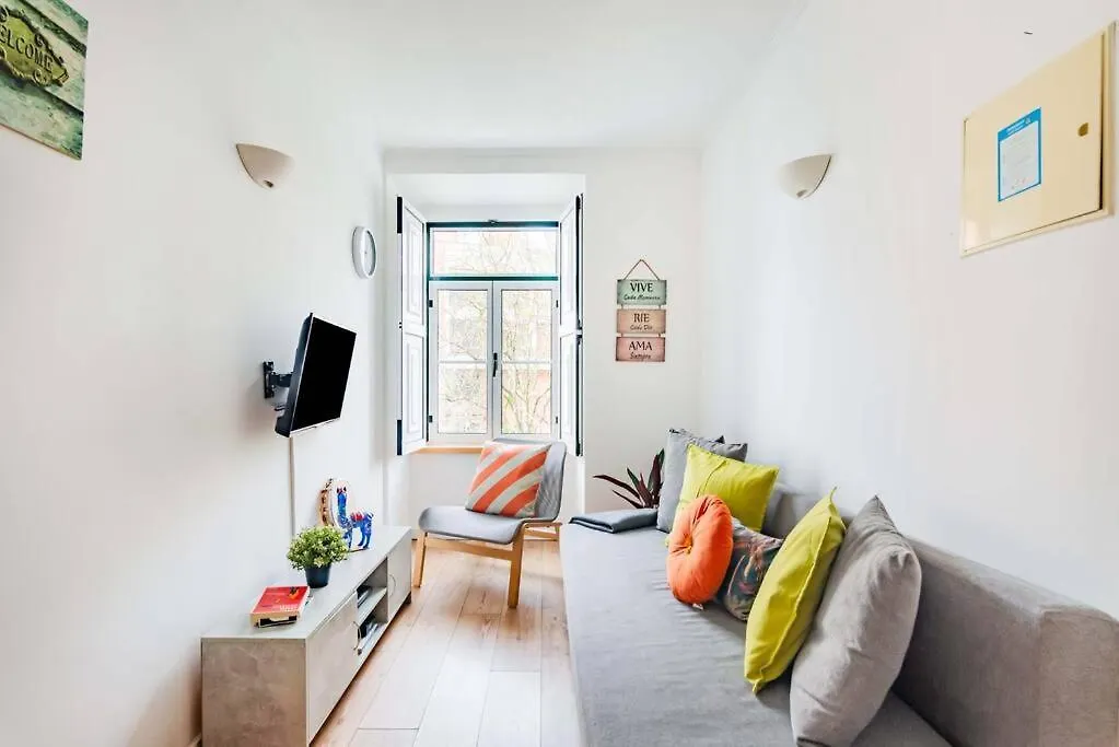 Lisbon Viewpoint Retreat Apartment