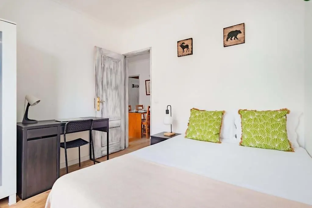 Lisbon Viewpoint Retreat Apartment